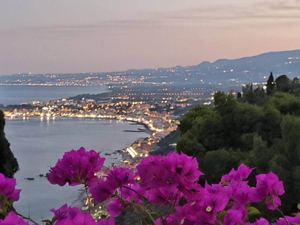 La Cartolina Apartment Ταορμίνα Εξωτερικό φωτογραφία